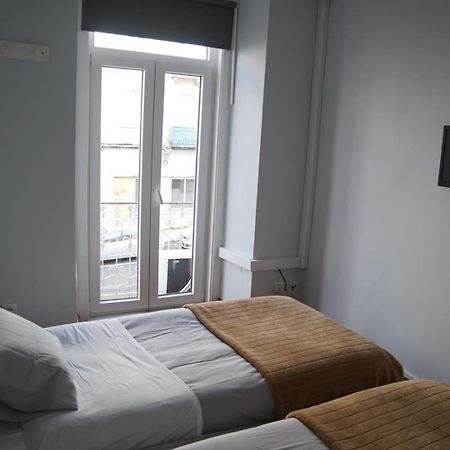 Bisengototo Homestay Lisbona Esterno foto