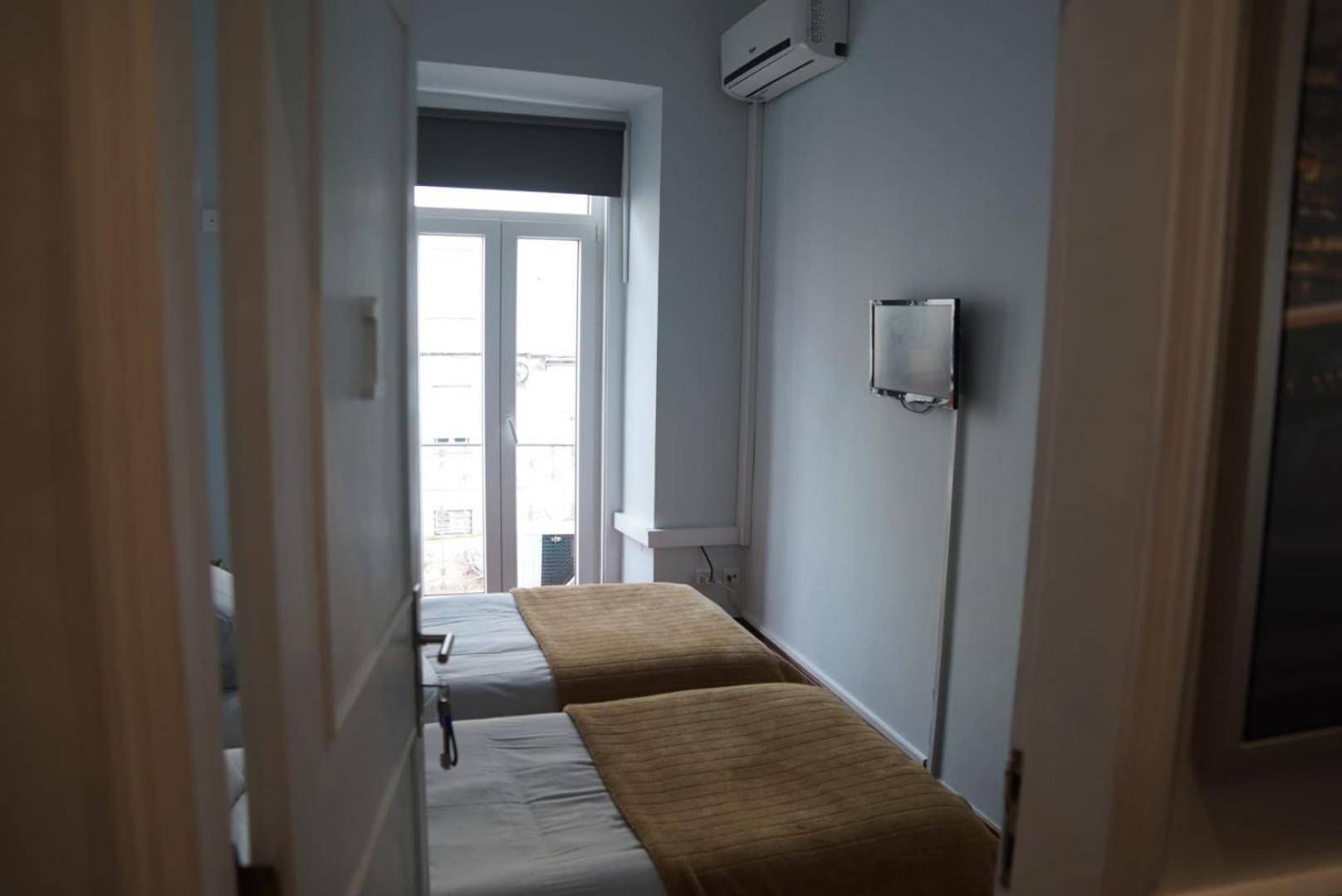 Bisengototo Homestay Lisbona Esterno foto