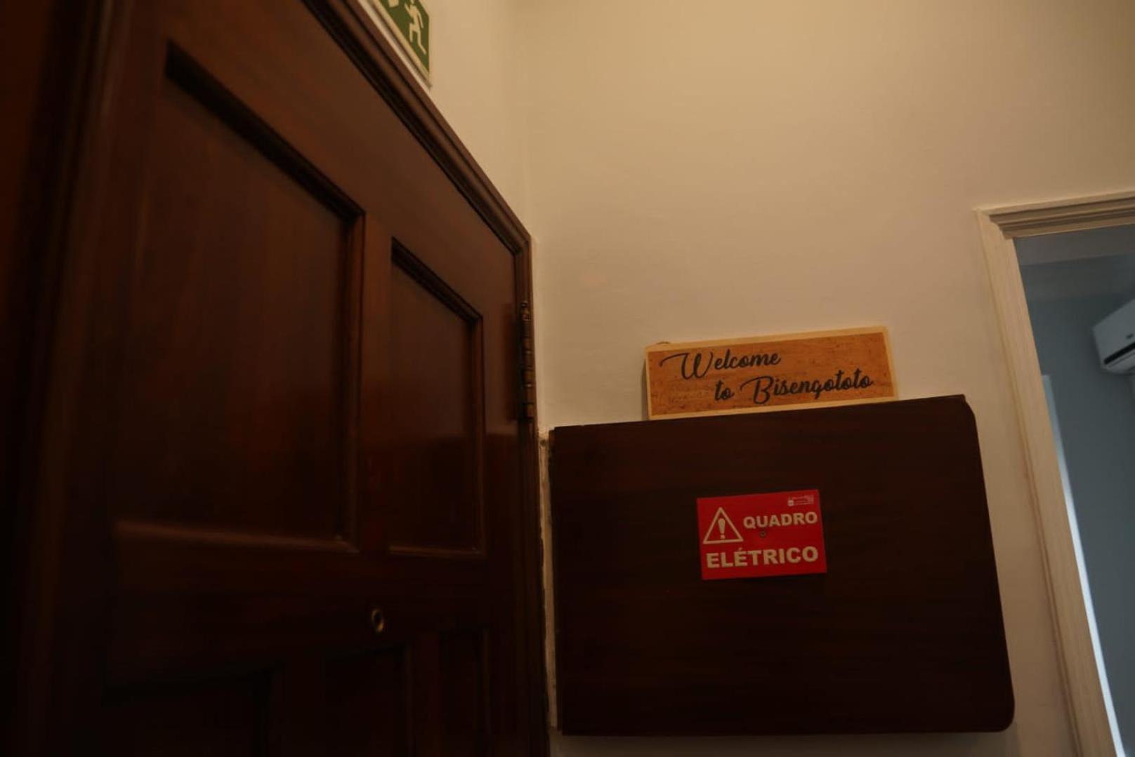 Bisengototo Homestay Lisbona Esterno foto