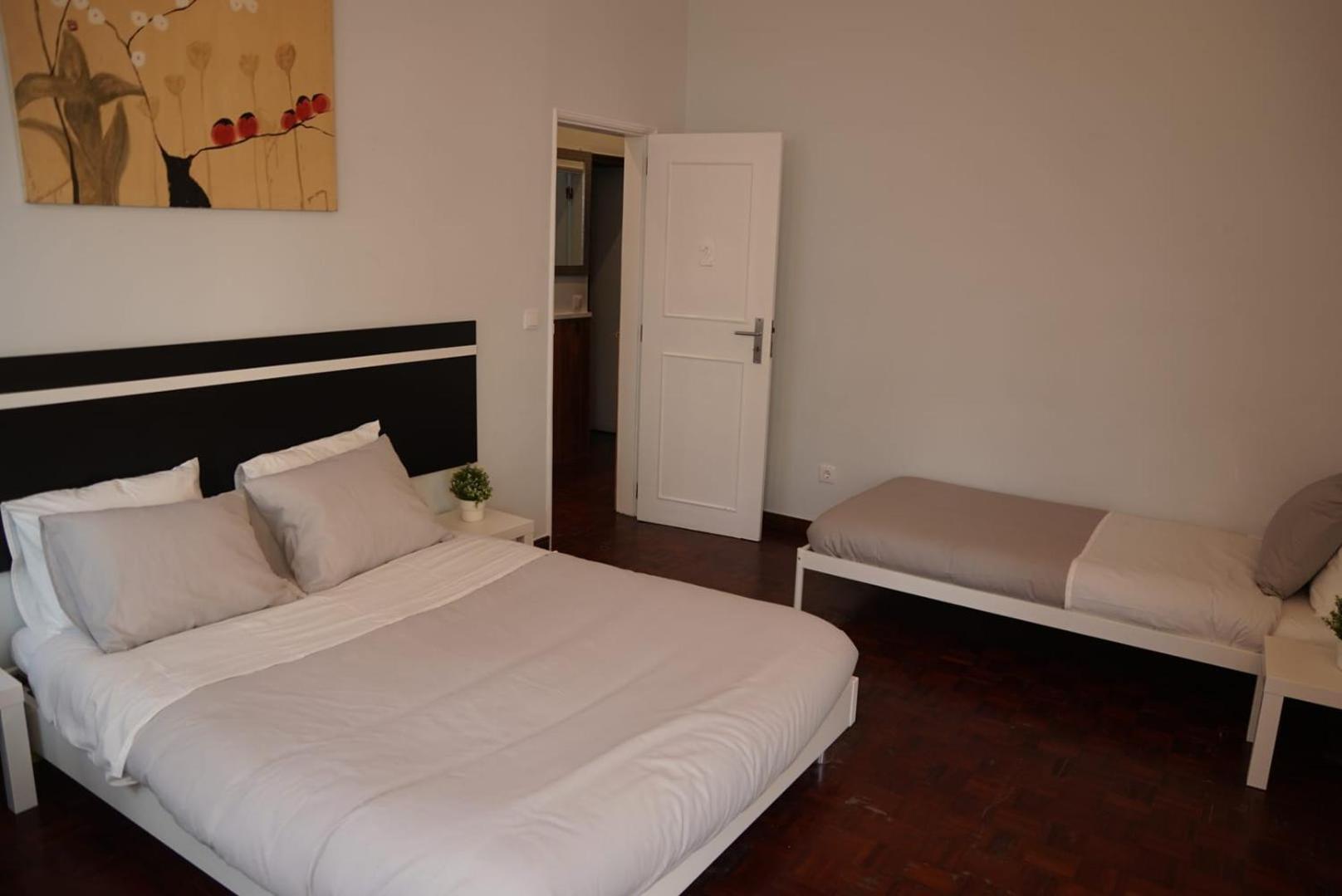 Bisengototo Homestay Lisbona Esterno foto