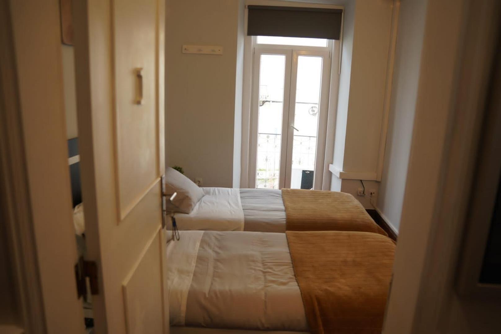 Bisengototo Homestay Lisbona Esterno foto